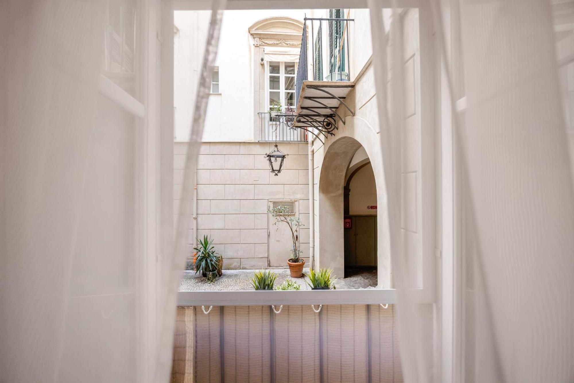 Home Sweet Home Palermo Bagian luar foto