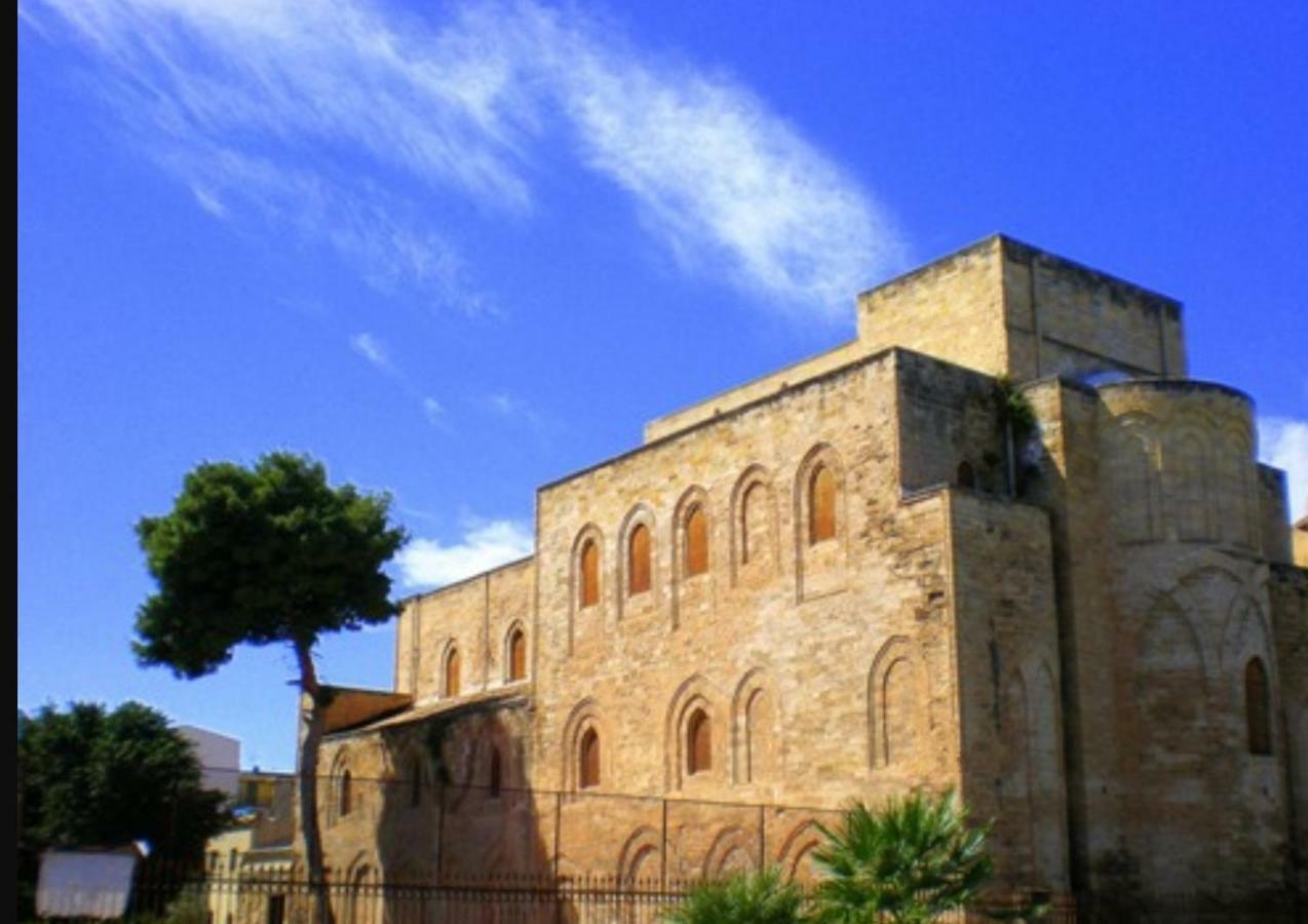 Home Sweet Home Palermo Bagian luar foto