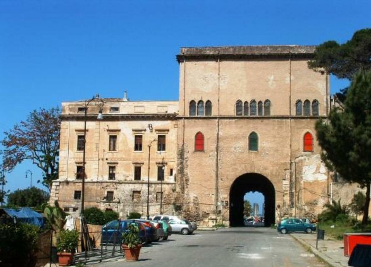Home Sweet Home Palermo Bagian luar foto